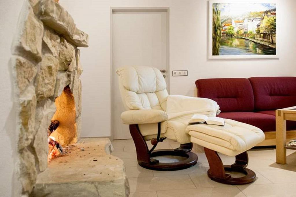 Haus "Am Muehlheimer Berg" Mörnsheim エクステリア 写真